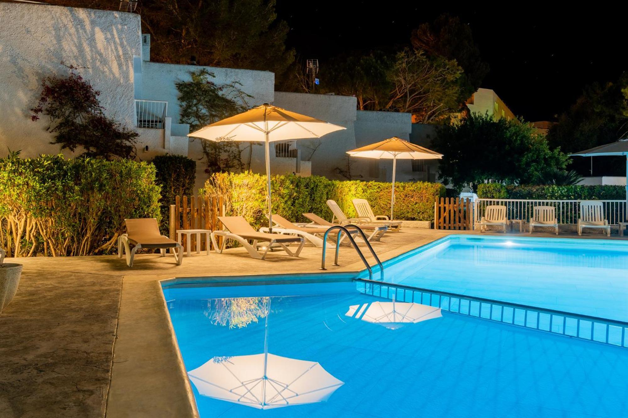 Atlas Apartments Ibiza Santa Eularia des Riu Exteriér fotografie